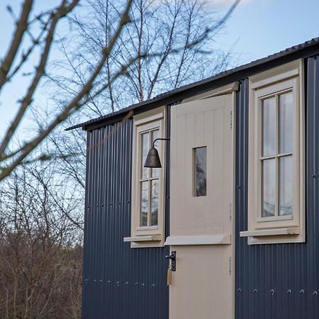 The Hut Villa Ashbourne  Buitenkant foto